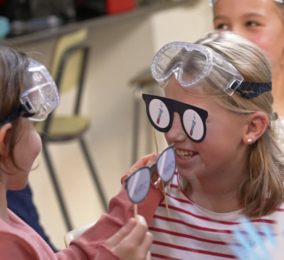 Anniversaire Apprenti chimiste à domicile - 5/12 ans - Paris et IDF