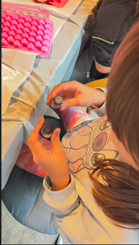 Anniversaire "Cupcake de bains en savons" à domicile - 8/14 ans - Paris et IDF