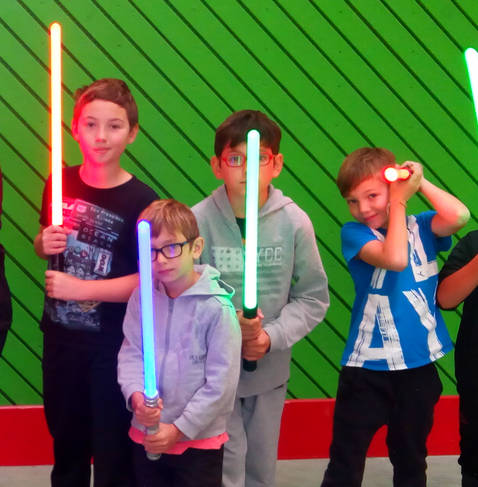 Anniversaire sabre laser - 6/16 ans - Paris 17è