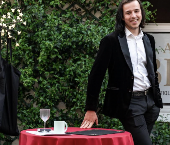 Anniversaire tour de magie / mentalisme à la maison à Domicile - 5/16 ans - Paris et IDF