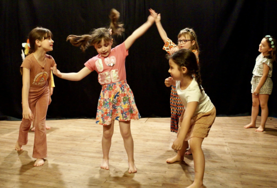Stage comédie Musicale : Théâtre, Danse et Chant 3hx5j - 5/11 ans - Paris 11è