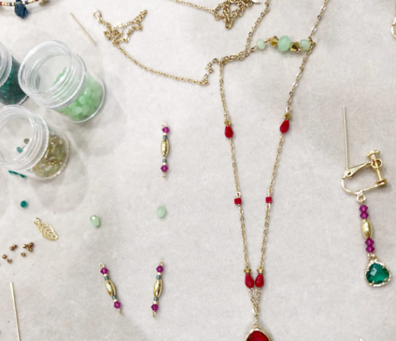Stage création de bijoux 1h30 - 8/16 ans - Paris 16è