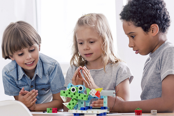 Stages codage/robotique 5jx2h - 6/7ans - Montpellier